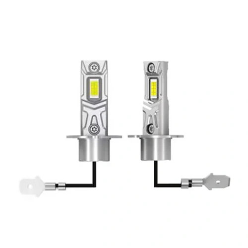 Λάμπες LED H3 σε κοντινή λήψη