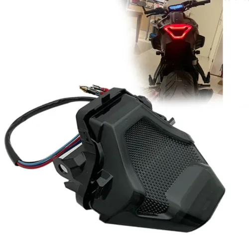 Πίσω φανάρι Yamaha MT-07 τοποθετημένο σε μοτοσυκλέτα MT-07 με LED φωτισμό