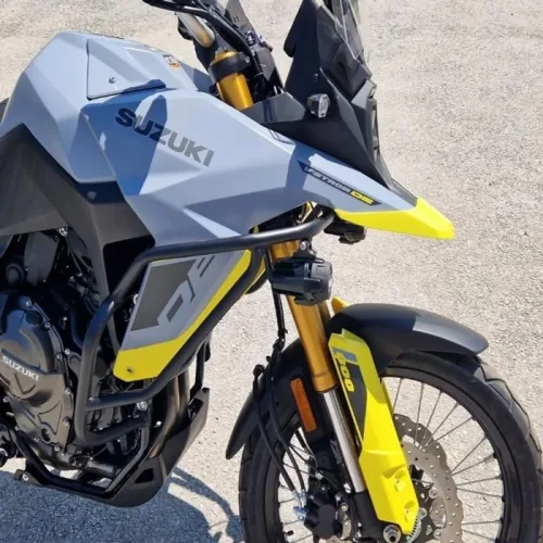 προστατευτικά κάγκελα V-Strom 800 τοποθετημένα
