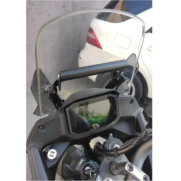 mparaki-vasi-kinitou-transalp-750-2023-2024-topothetimeno-smartphone