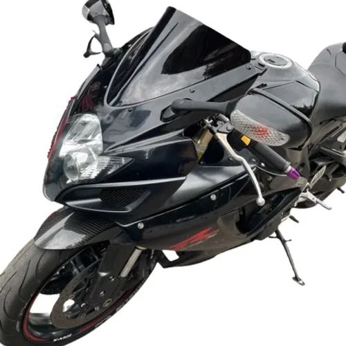 Ζελατίνα suzuki gsxr 600-750 2006-2007 φιμέ Double Bubble ανεμοθώρακας και προστατευτικό παρμπρίζ τοποθετημένη πάνω στη μοτοσυκλέτα