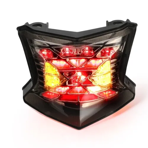 πίσω φανάρι z900 z650 led με ενσωματωμένα φλας αναμμένο